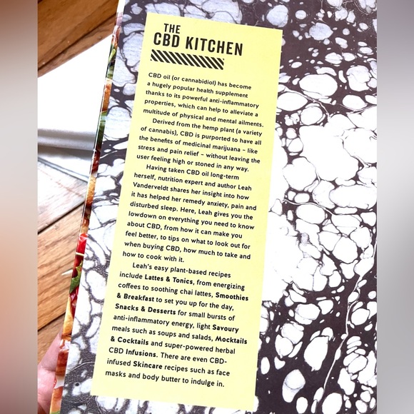 THE CBD KITCHEN Recipe Book- OVER 50 PLANT-BASED CBD/HEMP Food, Skincare RECIPES - Picture 7 of 15